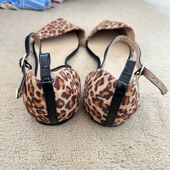Breckelle's Leopard Print Ankle Strap Pointed Toe D'orsay Flat Shoes - Picture 9 of 12